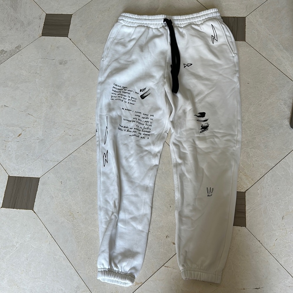 Fabletics sweatpants